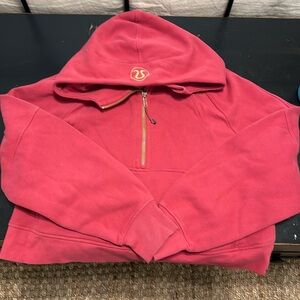 NWOT Lululemon Scuba Size M/L